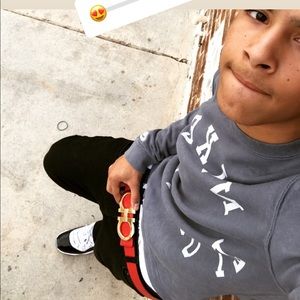 Meet your Posher, Adam